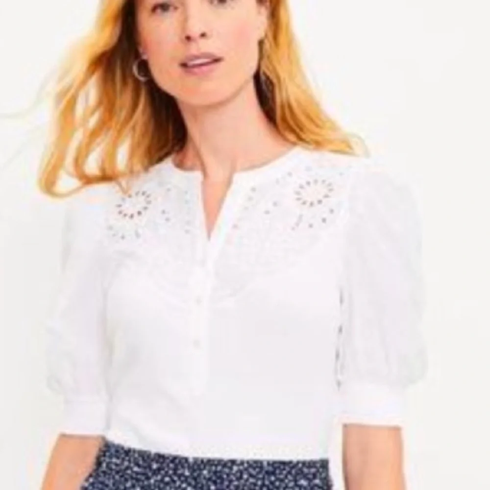Loft Eyelet Yoke Mixed Media Top in Ecru Ivory Cream Size L Large #596116